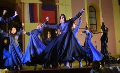 Foto de la galería: Una multitud acompañó la “Serenata a San José”