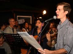Foto de la galería: Una multitud acompañó la “Serenata a San José”