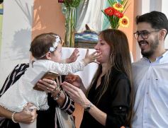 Foto de la galería: Bautismo de Moa en la iglesia Inmaculada Concepción
