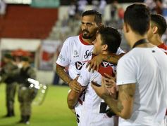 Foto de la galería: Un golazo de Troche le dio la clasificación a Guaraní