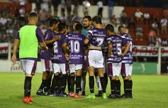 Foto de la galería: Un golazo de Troche le dio la clasificación a Guaraní