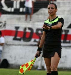 Foto de la galería: Un golazo de Troche le dio la clasificación a Guaraní