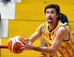 Foto de la galería: Tokio derrotó a Tirica por el Provincial