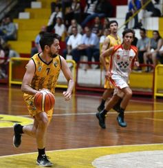Foto de la galería: Tokio derrotó a Tirica por el Provincial