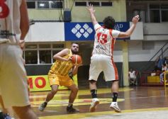 Foto de la galería: Tokio derrotó a Tirica por el Provincial