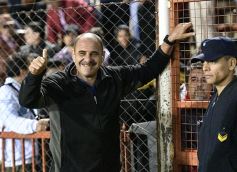 Foto de la galería: Guaraní dejó en el camino al duro Ferroviario y sigue en carrera