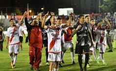 Foto de la galería: Guaraní dejó en el camino al duro Ferroviario y sigue en carrera