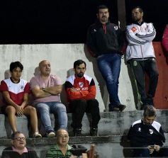 Foto de la galería: Guaraní dejó en el camino al duro Ferroviario y sigue en carrera