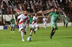 Foto de la galería: Guaraní dejó en el camino al duro Ferroviario y sigue en carrera