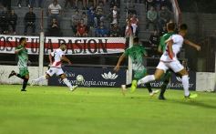 Foto de la galería: Guaraní dejó en el camino al duro Ferroviario y sigue en carrera