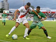 Foto de la galería: Guaraní dejó en el camino al duro Ferroviario y sigue en carrera