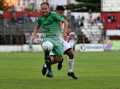 Foto de la galería: Guaraní dejó en el camino al duro Ferroviario y sigue en carrera