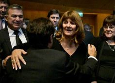 Foto de la galería: Passalacqua inauguró el período de sesiones 2019 en la Legislatura misionera y anunció el Programa ‘Construyo Mi Casa’