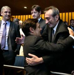Foto de la galería: Passalacqua inauguró el período de sesiones 2019 en la Legislatura misionera y anunció el Programa ‘Construyo Mi Casa’