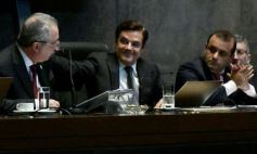 Foto de la galería: Passalacqua inauguró el período de sesiones 2019 en la Legislatura misionera y anunció el Programa ‘Construyo Mi Casa’