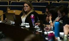 Foto de la galería: Con el ingreso de 421 proyectos, la Legislatura misionera tuvo su primera sesión ordinaria del año