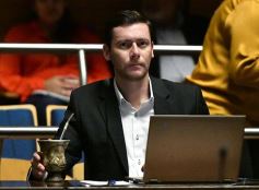 Foto de la galería: Con el ingreso de 421 proyectos, la Legislatura misionera tuvo su primera sesión ordinaria del año