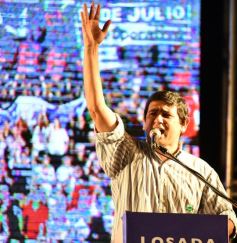 Foto de la galería: Losada lanzó su candidatura a intendente de Posadas: “Mientras algunos dijeron que pasaron cosas, nosotros hicimos cosas