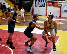 Foto de la galería: Triunfazo de Mitre ante Luz y Fuerza en el Provincial