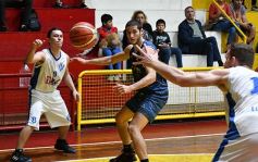 Foto de la galería: Triunfazo de Mitre ante Luz y Fuerza en el Provincial