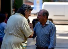 Foto de la galería: Lalo Stelatto llevó sus propuestas a los puesteros del Mercado Concentrador