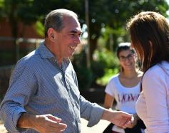 Foto de la galería: Lalo Stelatto llevó sus propuestas a los puesteros del Mercado Concentrador