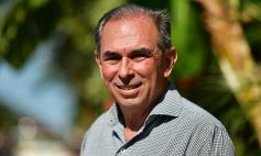 Foto de la galería: Lalo Stelatto llevó sus propuestas a los puesteros del Mercado Concentrador