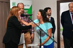 Foto de la galería: La EBY entregó títulos de propiedad en San Isidro