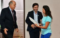 Foto de la galería: La EBY entregó títulos de propiedad en San Isidro