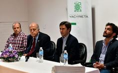 Foto de la galería: La EBY entregó títulos de propiedad en San Isidro