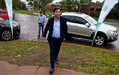 Foto de la galería: La EBY entregó títulos de propiedad en San Isidro