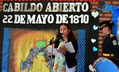 Foto de la galería: Colorida celebración Patria en el Hogar de Día