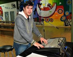 Foto de la galería: Colorida celebración Patria en el Hogar de Día