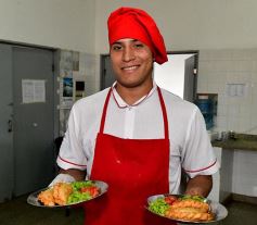 Foto de la galería: Colorida celebración Patria en el Hogar de Día
