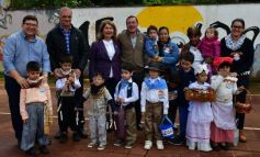 Foto de la galería: Colorida celebración Patria en el Hogar de Día