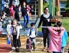 Foto de la galería: Colorida celebración Patria en el Hogar de Día