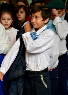 Foto de la galería: Emocionante celebración del cumple de la Patria en el Colegio del Carmen