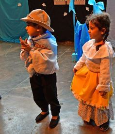 Foto de la galería: Emocionante celebración del cumple de la Patria en el Colegio del Carmen