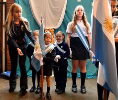 Foto de la galería: Emocionante celebración del cumple de la Patria en el Colegio del Carmen