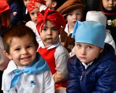 Foto de la galería: Emocionante celebración del cumple de la Patria en el Colegio del Carmen