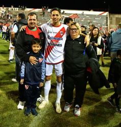 Foto de la galería: Guaraní sufrió y pasó por penales a la finalísima por el ascenso