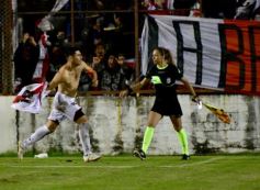 Foto de la galería: Guaraní sufrió y pasó por penales a la finalísima por el ascenso