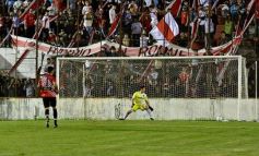 Foto de la galería: Guaraní sufrió y pasó por penales a la finalísima por el ascenso