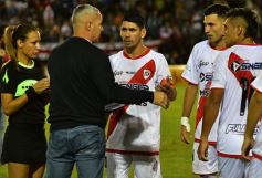 Foto de la galería: Guaraní sufrió y pasó por penales a la finalísima por el ascenso