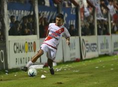 Foto de la galería: Guaraní sufrió y pasó por penales a la finalísima por el ascenso