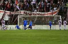 Foto de la galería: Guaraní sufrió y pasó por penales a la finalísima por el ascenso