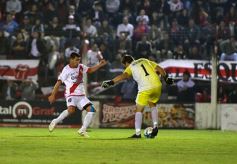 Foto de la galería: Guaraní sufrió y pasó por penales a la finalísima por el ascenso