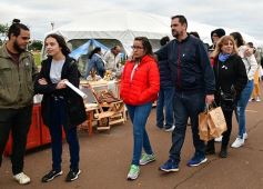 Foto de la galería: Segunda “Feria Sin Fronteras- Yacyretá Emprende” en la Costanera de Posadas