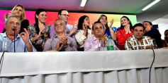 Foto de la galería: Aplastante victoria de la Renovación: todo el festejo en la Casa del Militante
