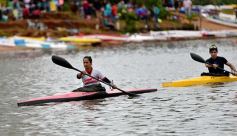 Foto de la galería: Club Río Paraná organizó la primera fecha del Campeonato Regional de canotaje